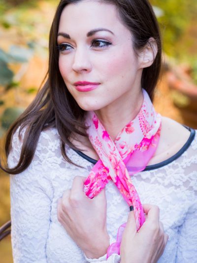 Lilly In Pink Neckerchief Ab Antiquo 004